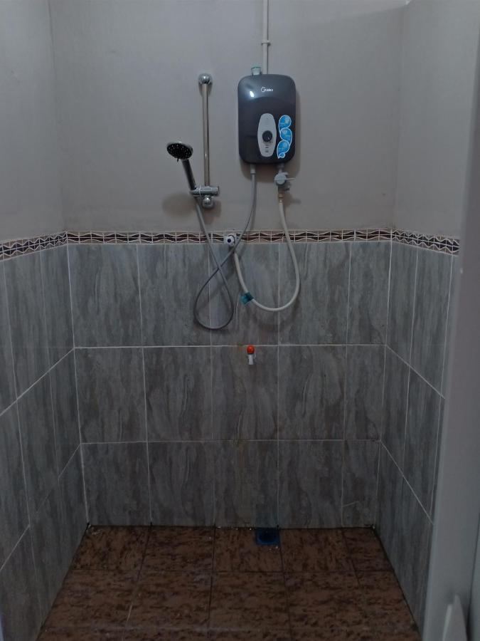 Homestay Pekan Ранау Экстерьер фото